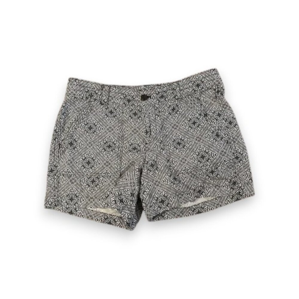 Banana Republic Black and White Patterned Women Shorts
